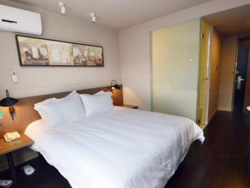 Jinjiang Inn Select Nanjing South Railway Station North Square Bagian luar foto