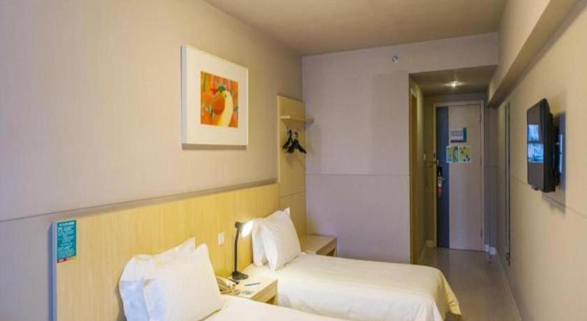 Jinjiang Inn Select Nanjing South Railway Station North Square Bagian luar foto